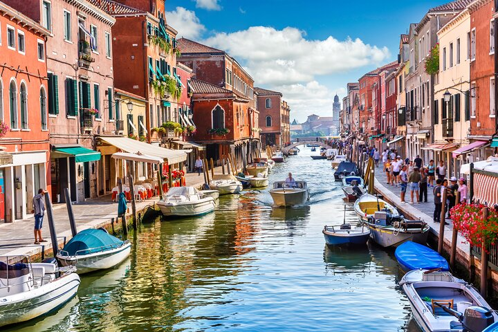 The Beginner's Guide to Murano Glass