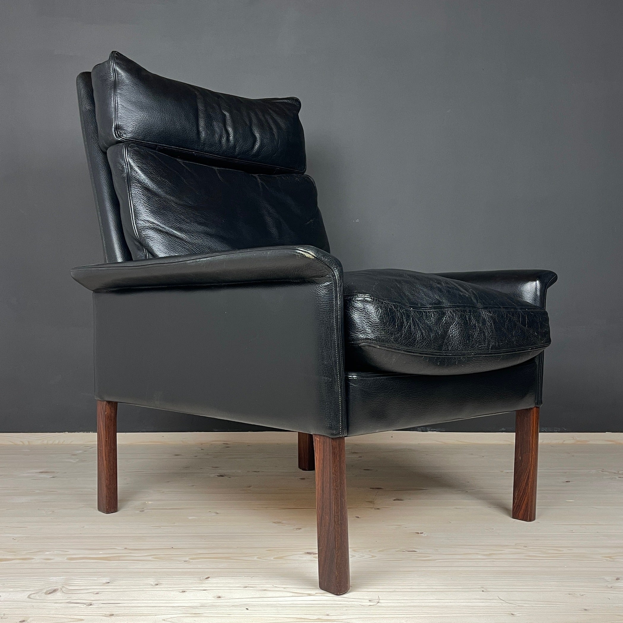 Set of Lounge Chair & Ottoman Mod. 500 attributed to Hans Olsen for Vatne Møbler, Denmark, 1960s