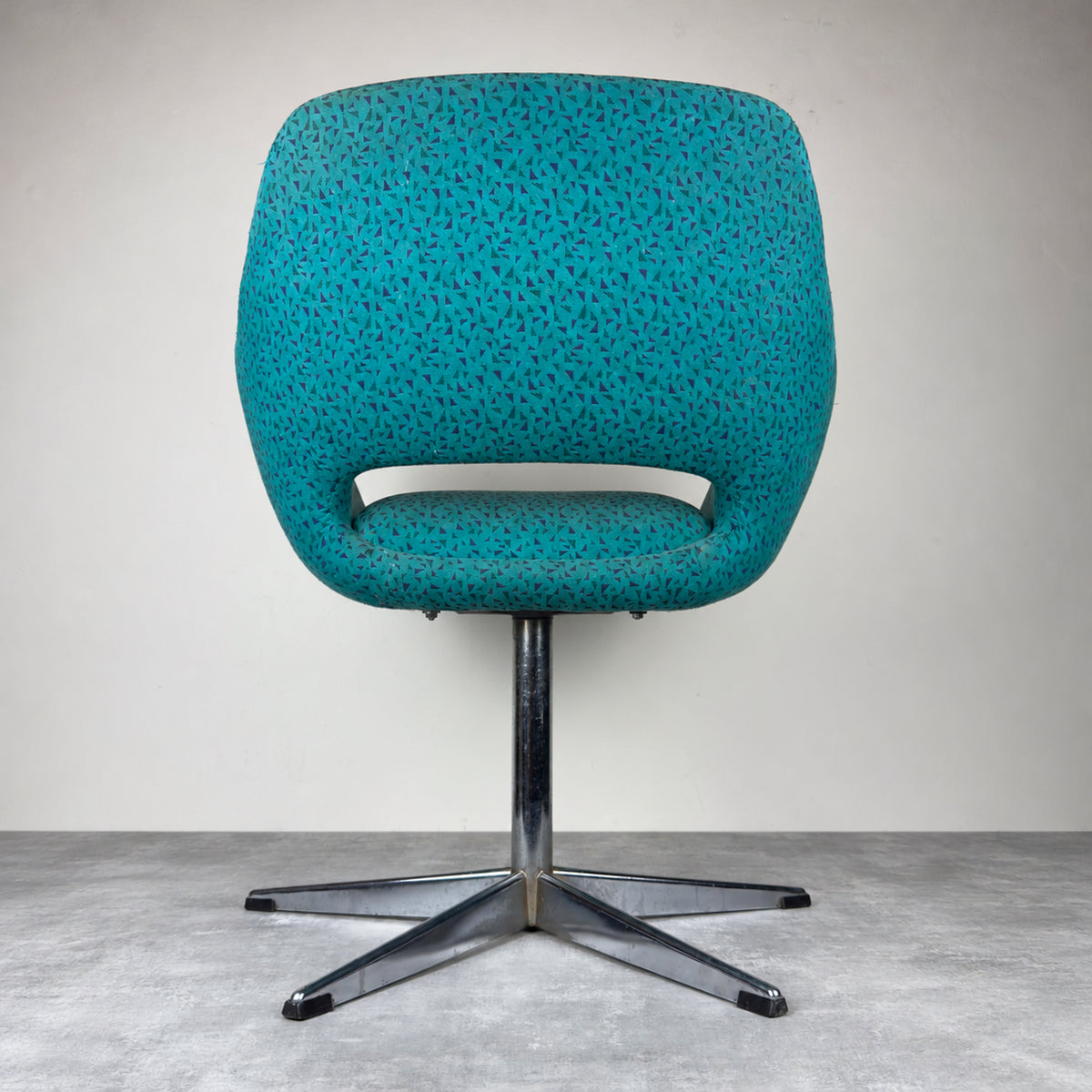 Vintage Mid-Century Modern Swivel Chair: Stol Kamnik, Yugoslavia 1970s