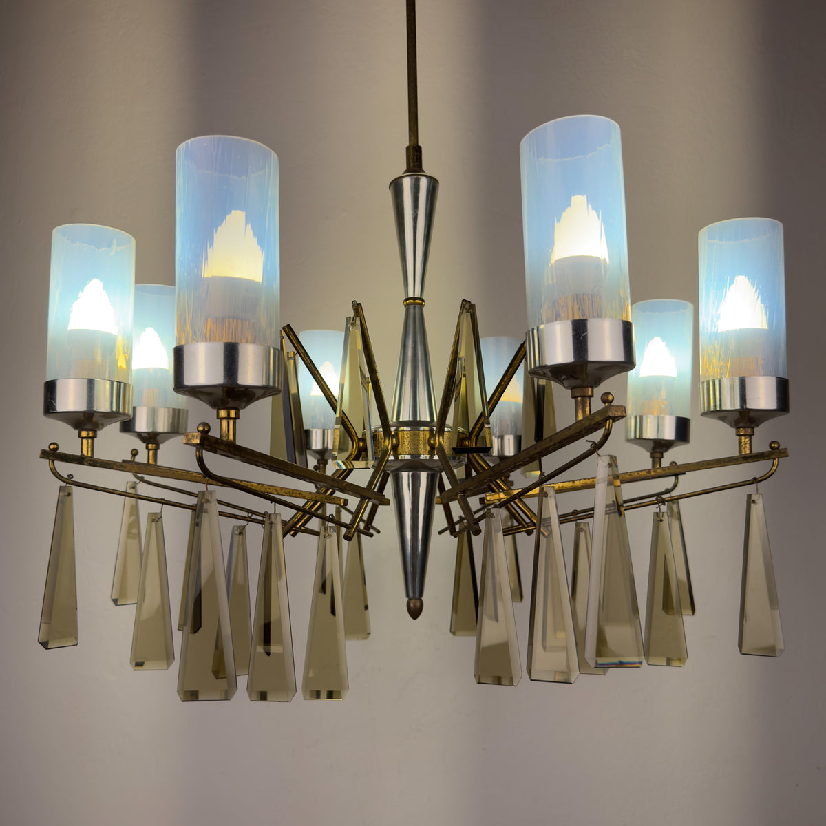 Large Sculptural Italian Mid-Century Chandelier in Brass and Glass, Italy 1950s