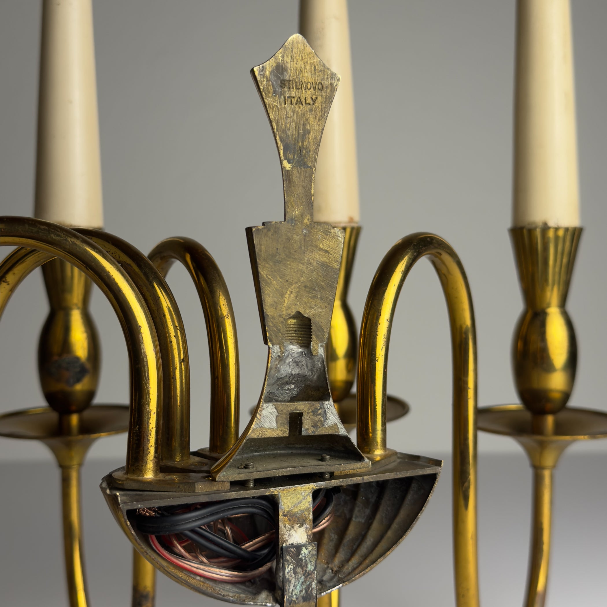 Vintage brass wall lamp by Stilnovo, Italy, 1950s