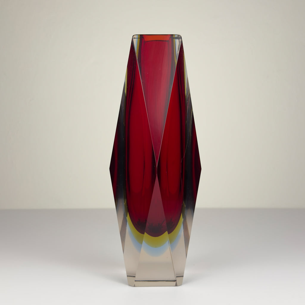 Sommerso red Murano glass vase, style Flavio Poli, Italy 1970s