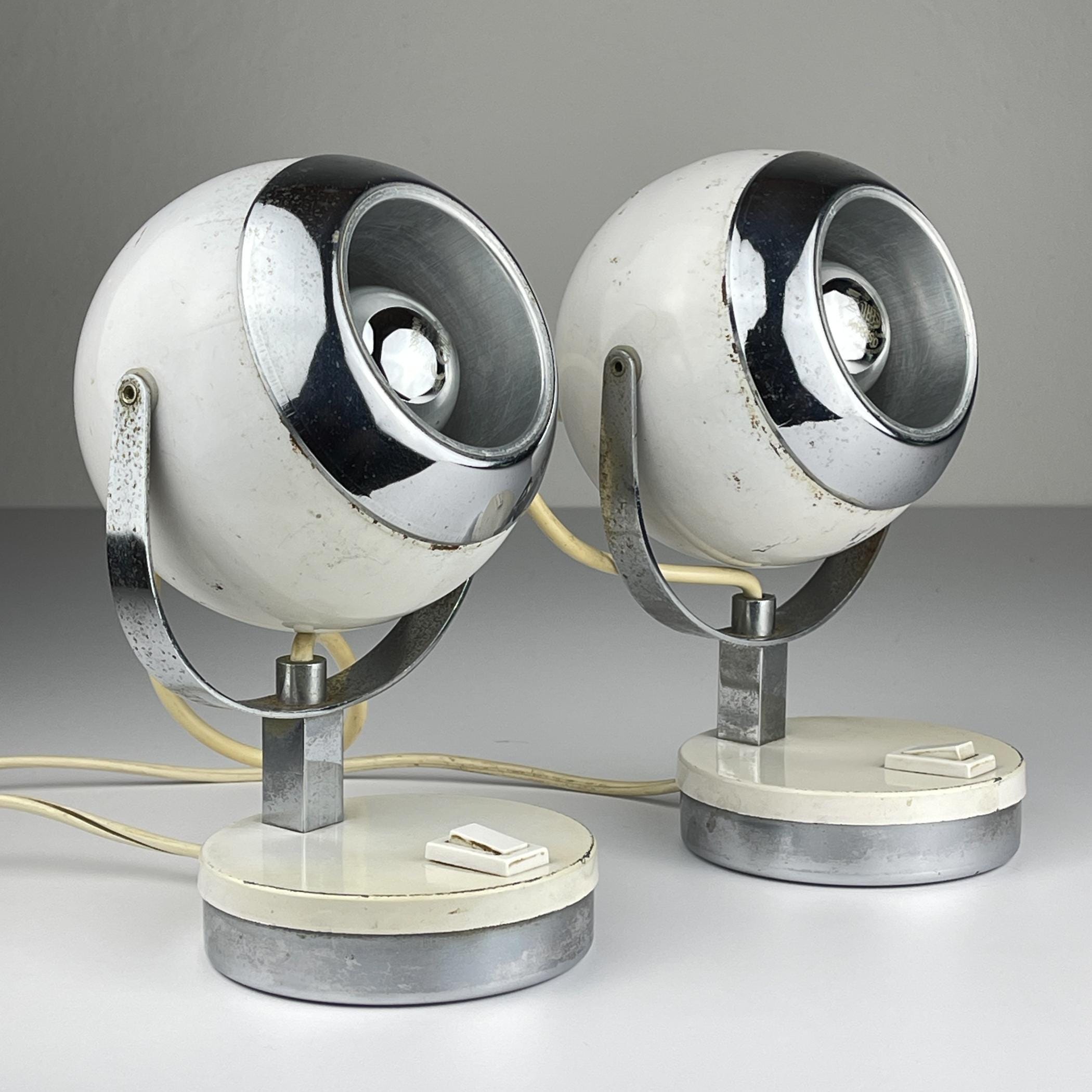 Mid-century white desk lamps Eyeball, Italy 1960s, Set of 2, Vintage home decor
