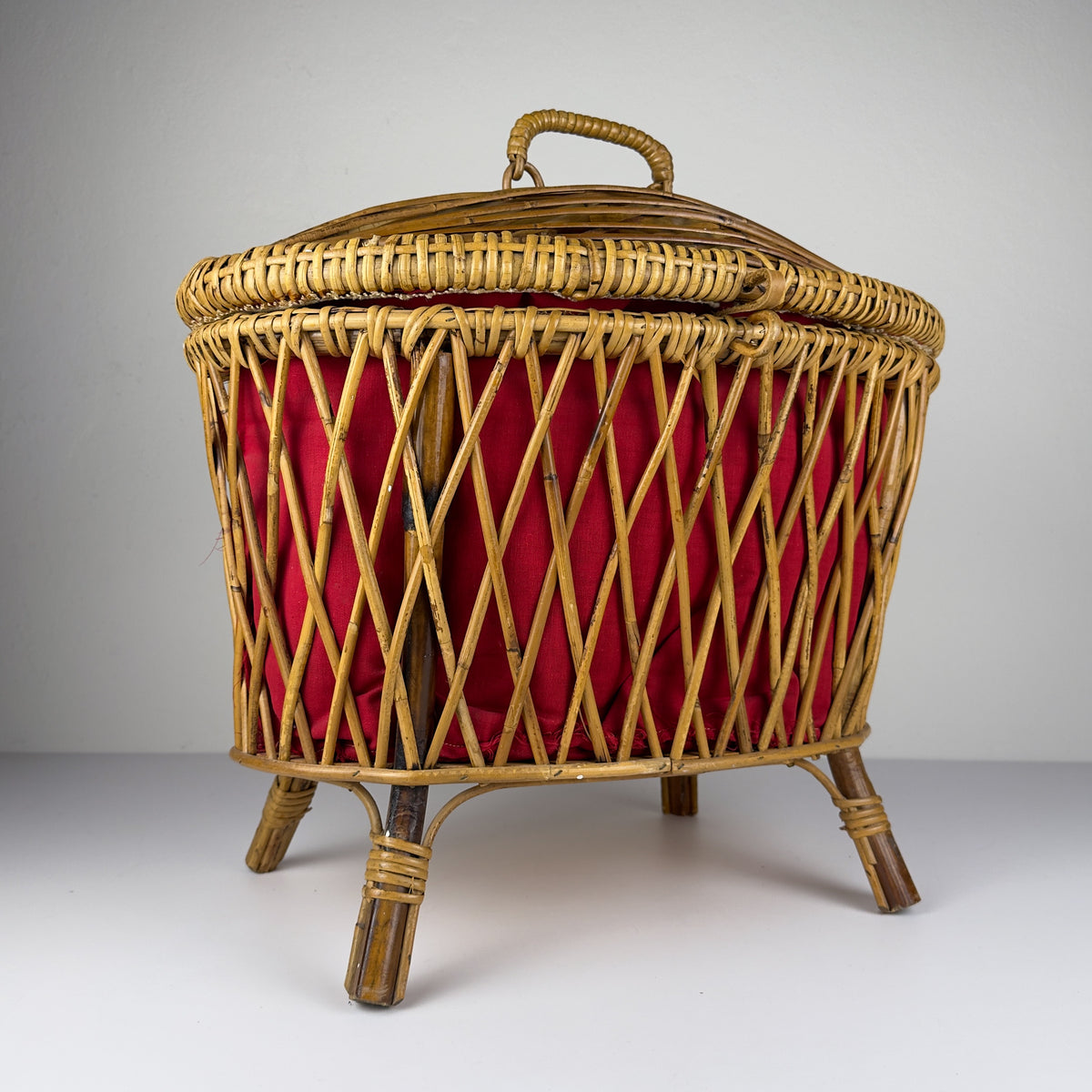 Vintage rattan basket, Italy 1950s