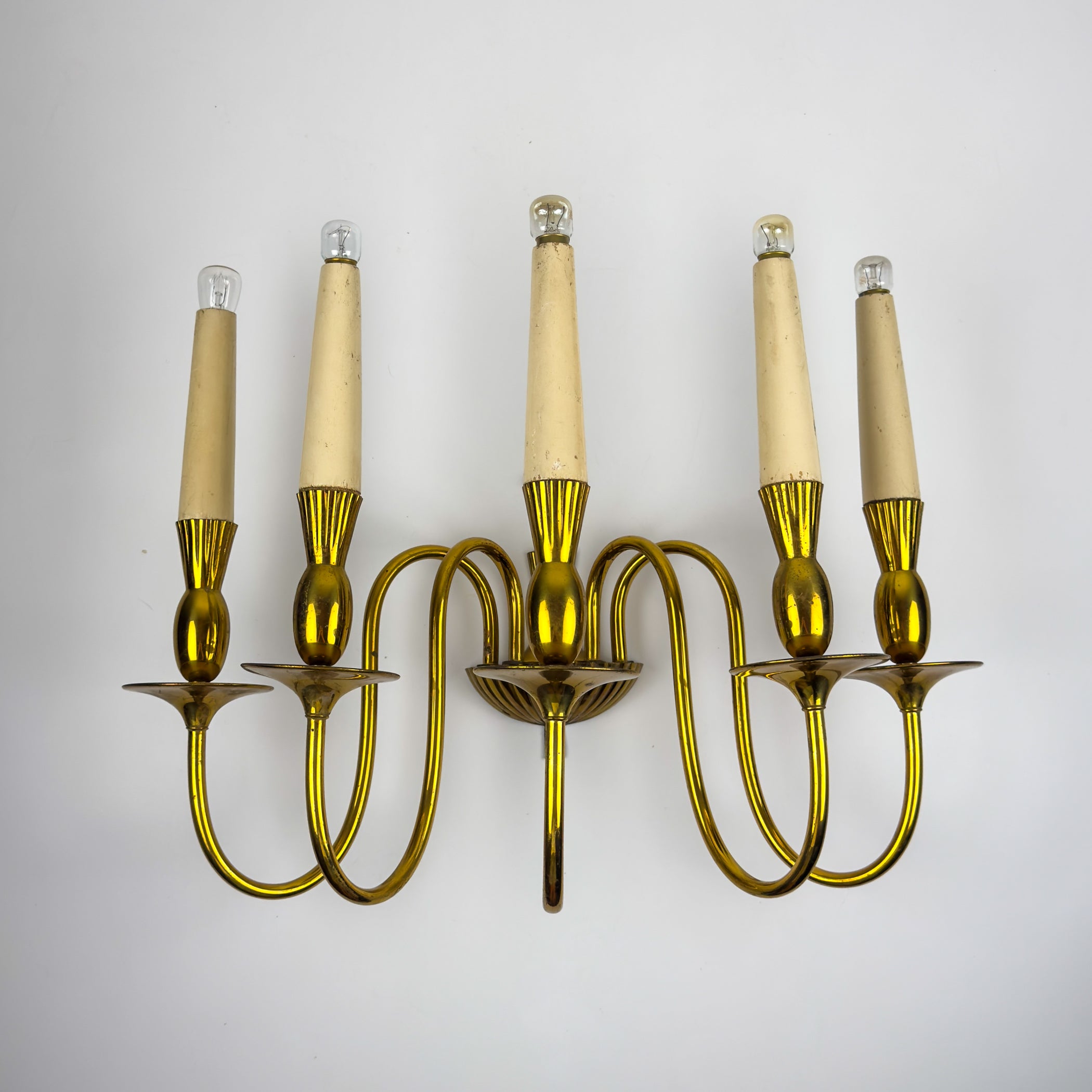 Vintage brass wall lamp by Stilnovo, Italy, 1950s