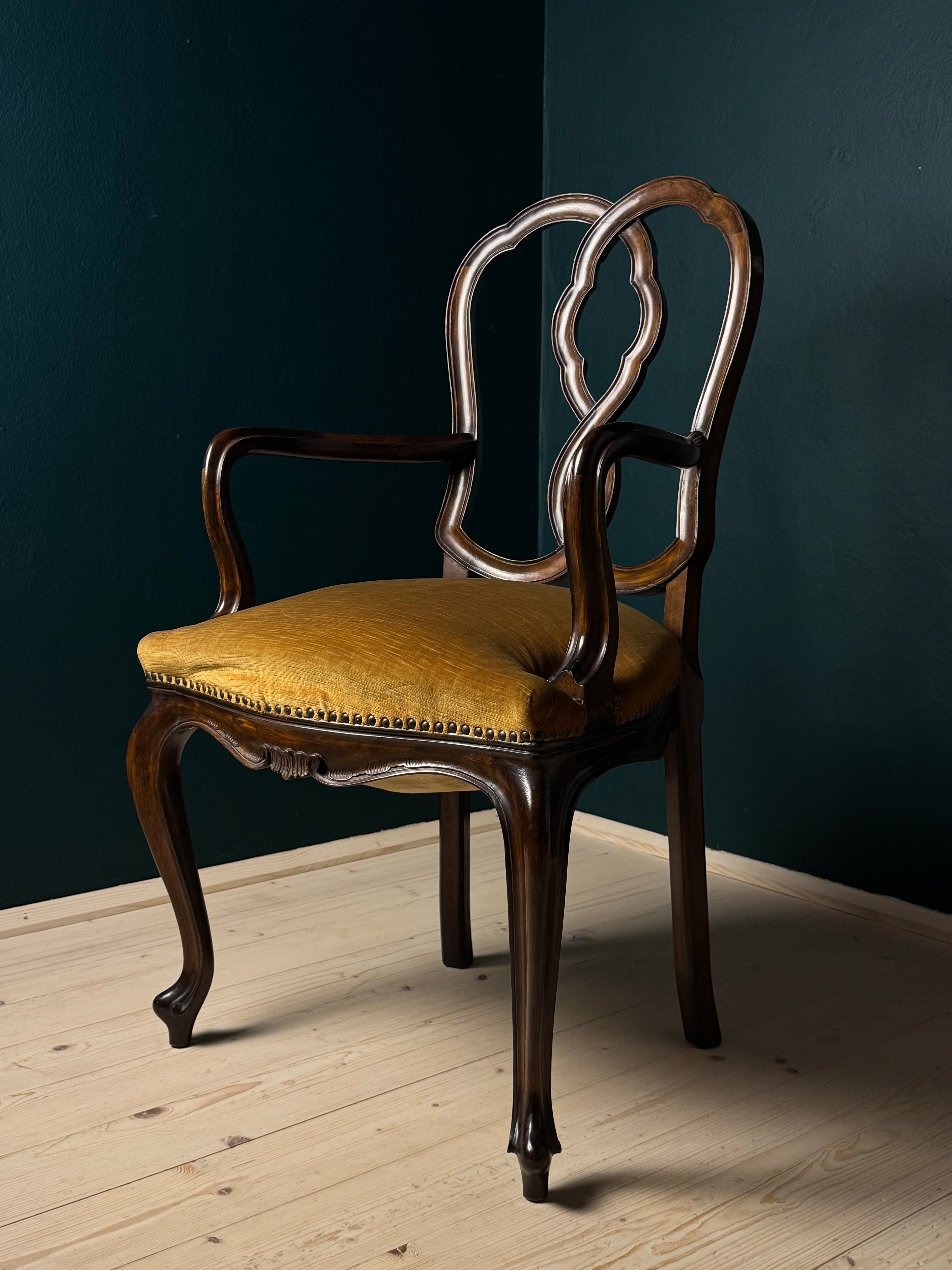 Vintage dining chair with arms, Italy 1950s