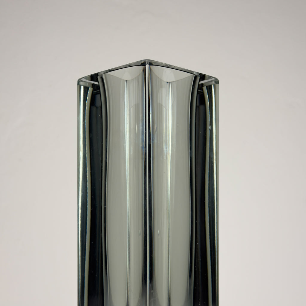 Sommerso gray Murano glass vase, style Flavio Poli, Italy 1970s