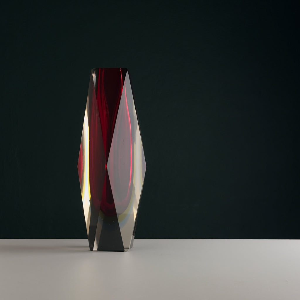 Sommerso red Murano glass vase, style Flavio Poli, Italy 1970s