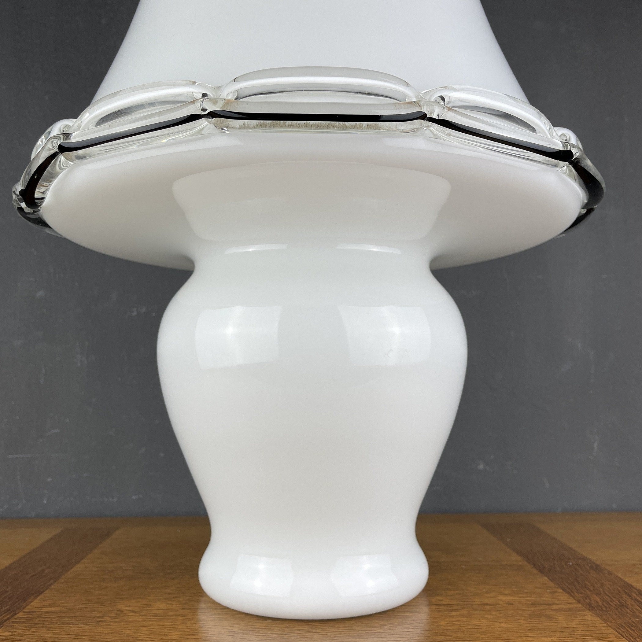 Murano Vetri large table lamp Mushroom Italy 1970s Italian Modern