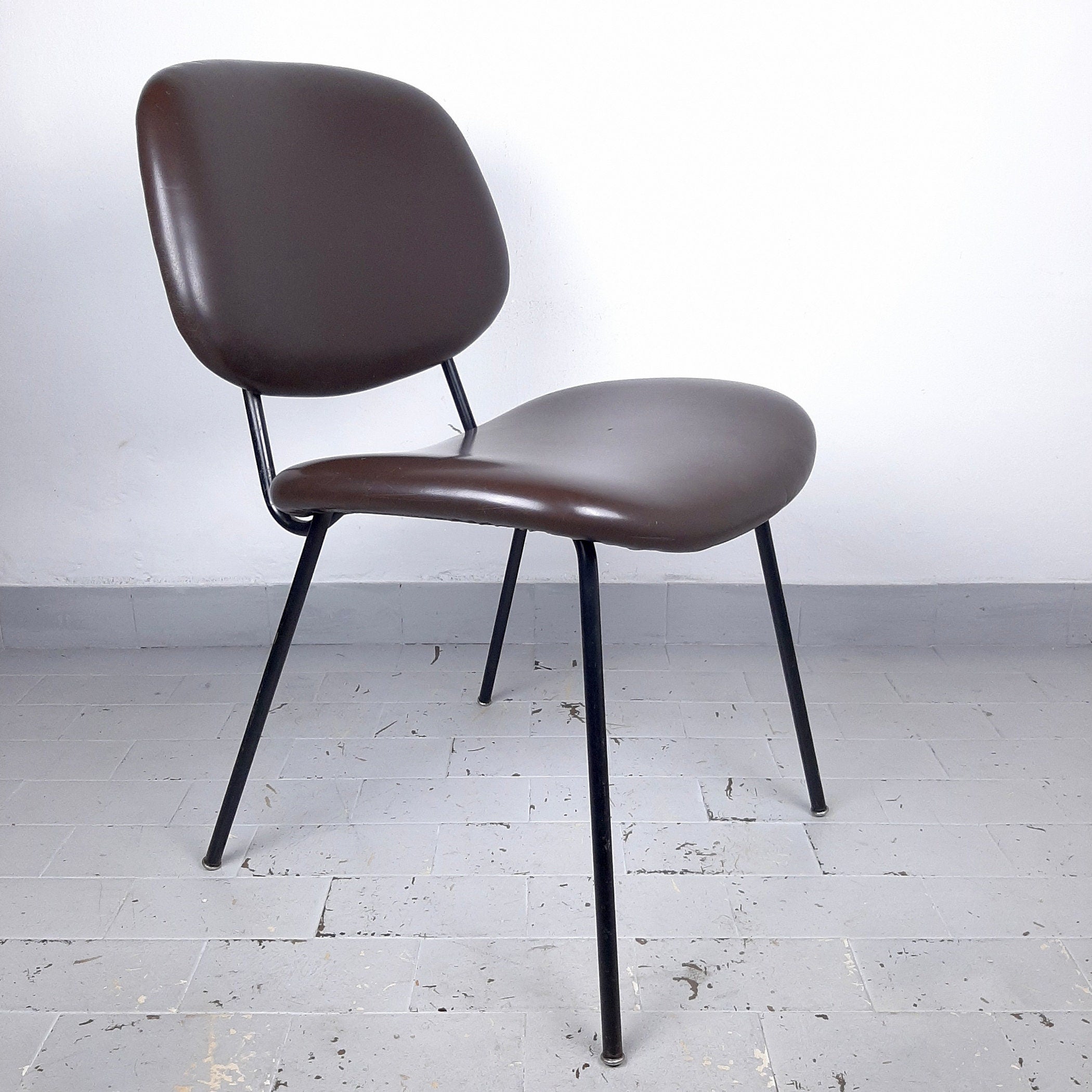 Mid-century desk chair from Olivetti Arredamenti Metallici Italy 1960s Retro home office