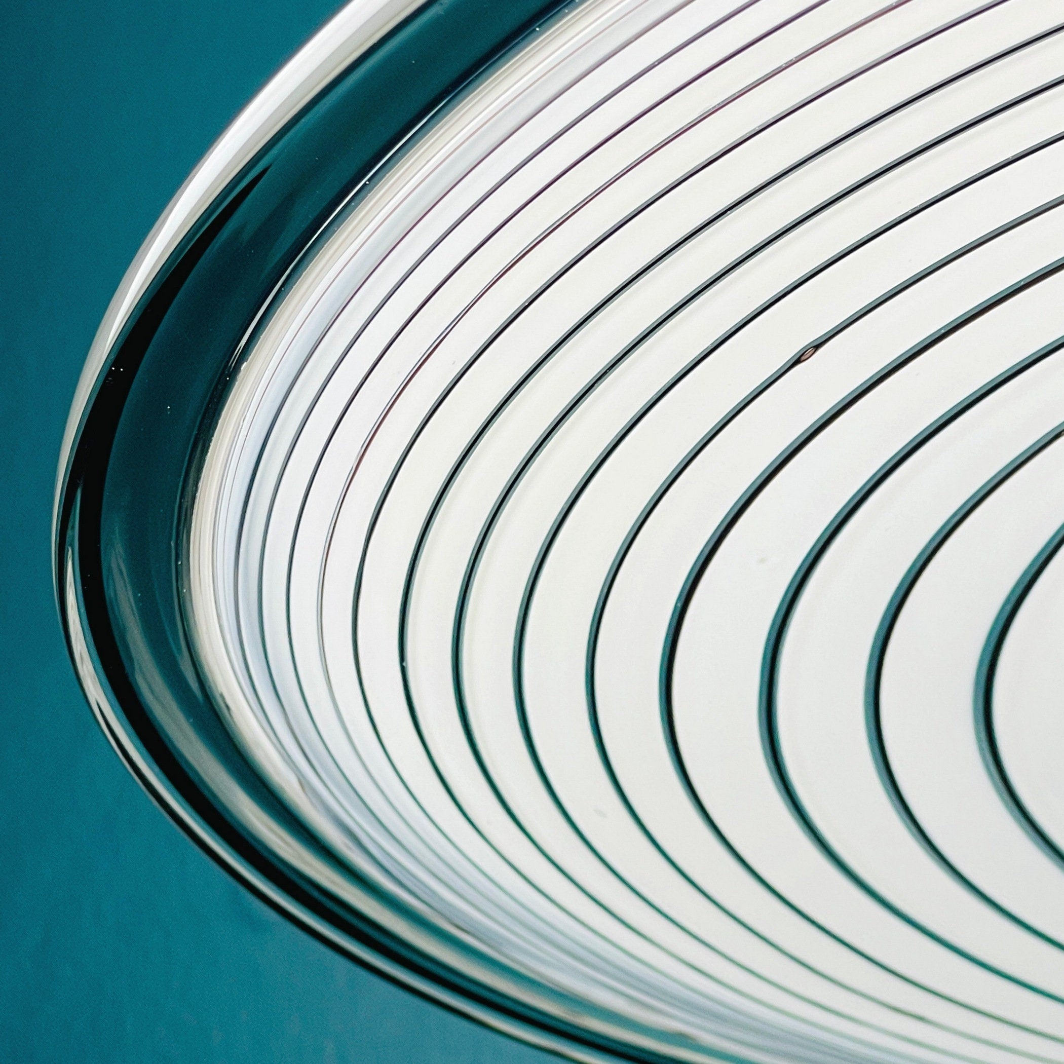Classic swirl Murano glass pendant lamp Italy 1970s White Mid-century Lighting Vintage chandelier
