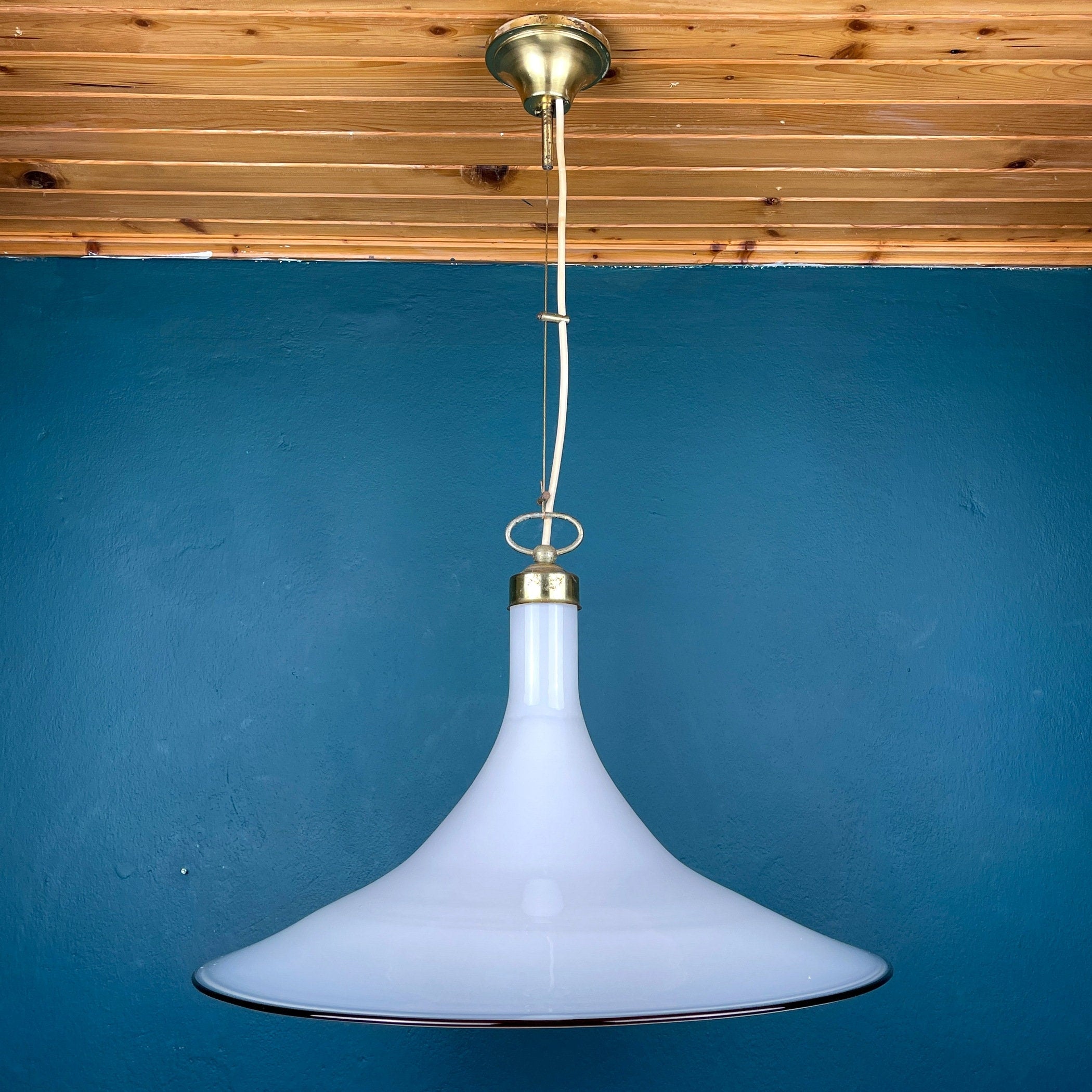 Vintage white Murano glass pendant lamp Italy 1970s Mid-century Lighting Vintage chandelier